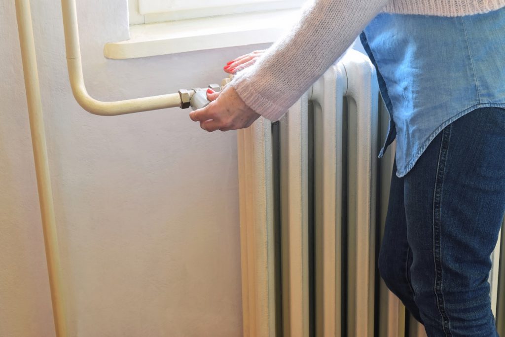 McMillin Air - 5 Signs Your Heating System Needs Repairs - Featured Image