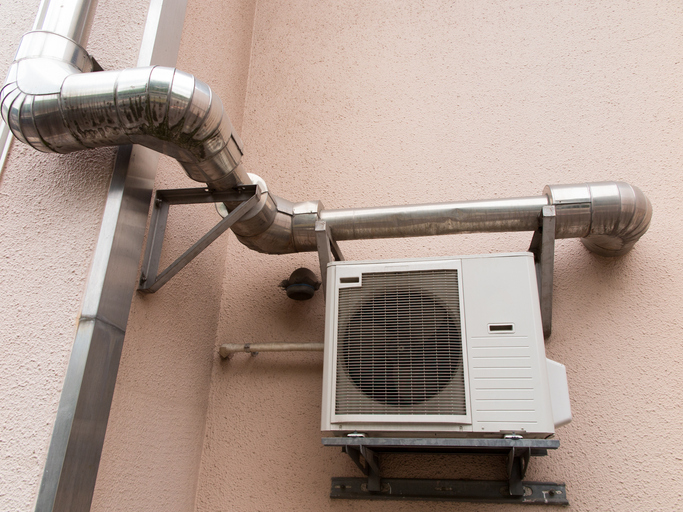 Sufficient insulation in exterior walls plays a key role in reducing heat transfer and maximizing HVAC efficiency—especially in Arizona's hot climate.